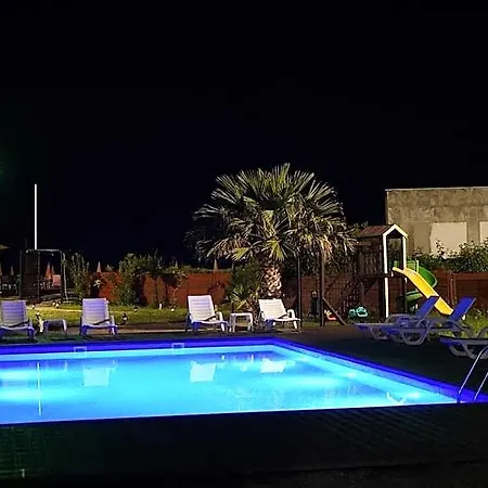 Hotel Mad Sea